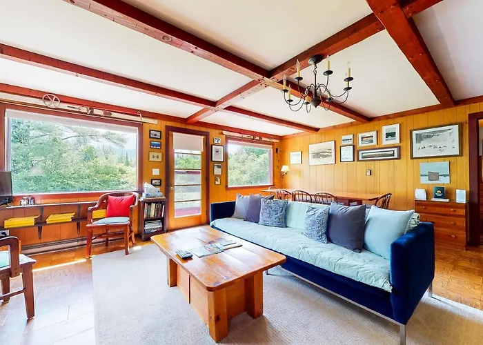 Notch Lodge